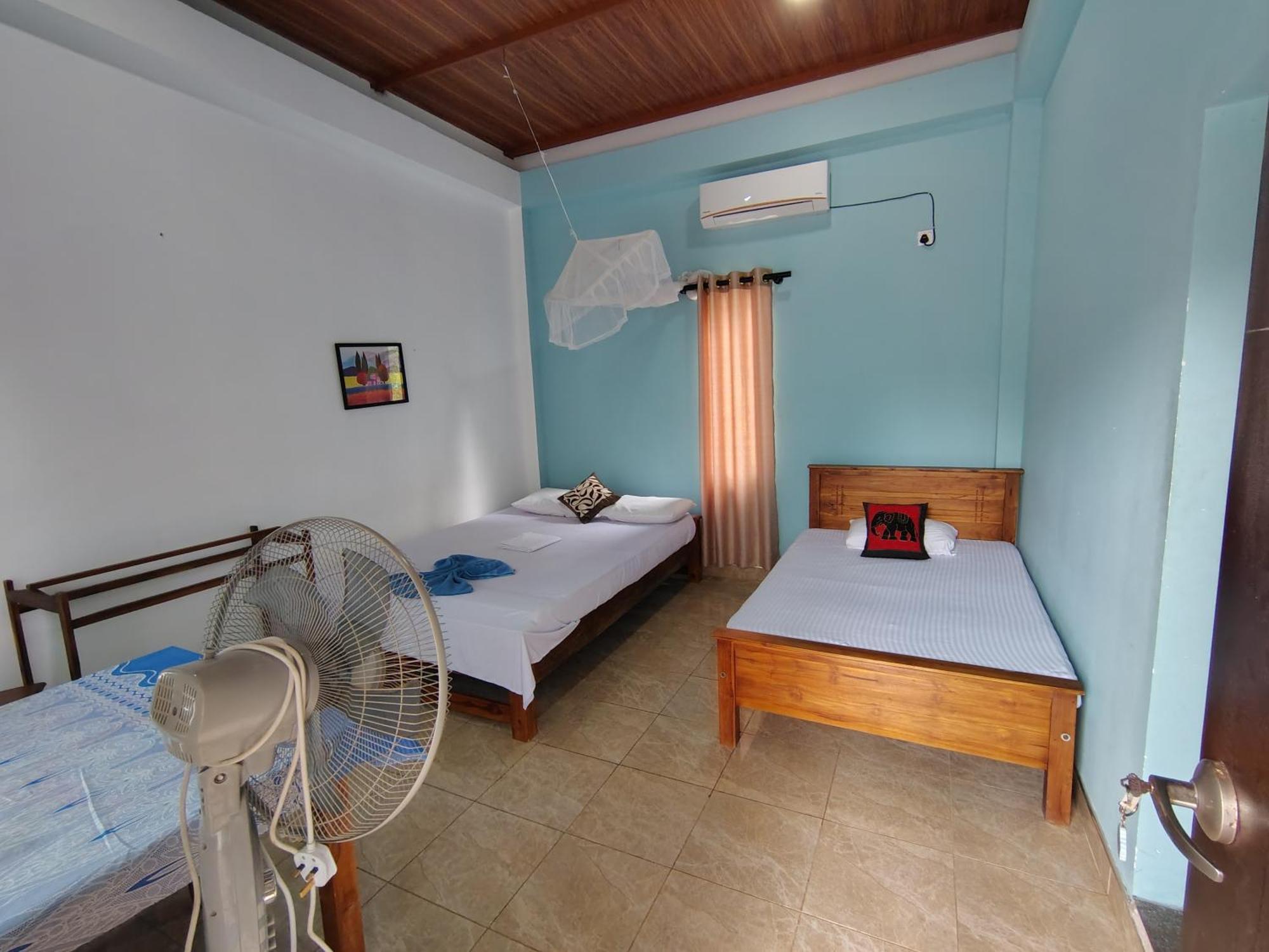 Bungalow Resort - Сигирия Экстерьер фото
